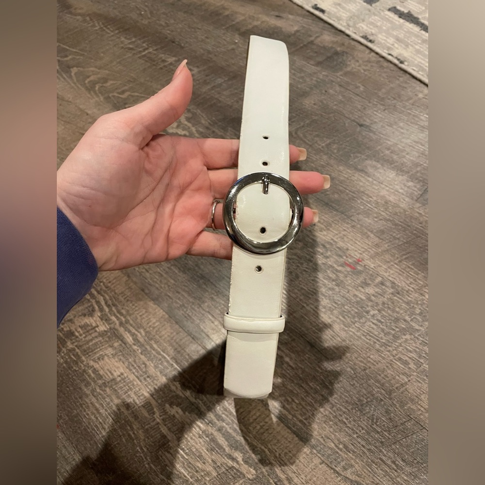 White women’s belt